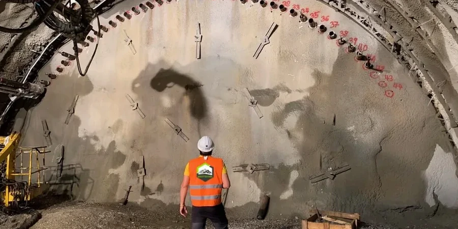 Geotechnische Baugrubenüberwachung in Erlangen – Sicherheit von Beginn an